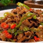 Stir-Fried Beef with Chili Peppers Cooking Video